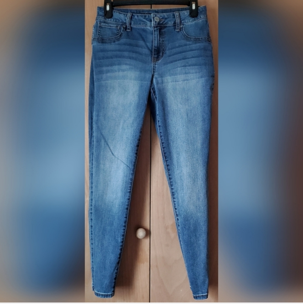 High Waisted Jeans